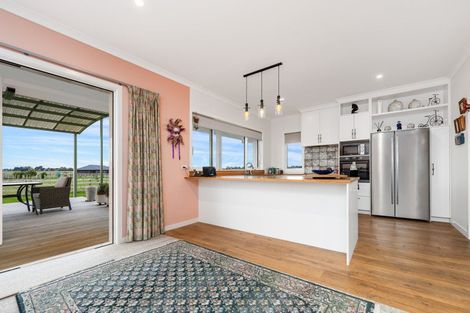 Photo of property in 1228b Camerons Line, Aorangi, Feilding, 4775