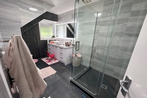 Photo of property in 372 Redoubt Road, Totara Park, Auckland, 2019