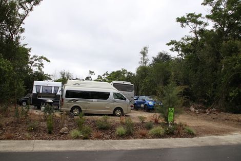 Photo of property in 8 Parawera Drive, Acacia Bay, Taupo, 3330