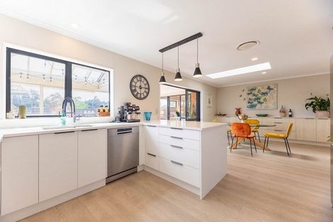 Photo of property in 23 Harry Shaw Way, Raumati South, Paraparaumu, 5032