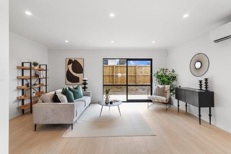 Photo of property in 83 Overton Street, Rototuna North, 3210