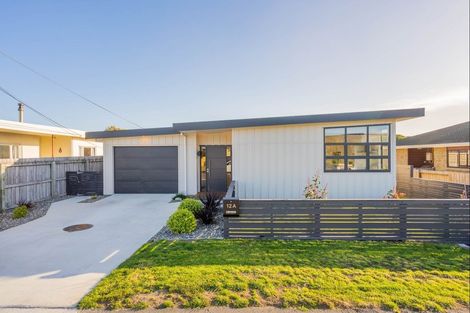 Photo of property in 12a Mahana Road, Paraparaumu Beach, Paraparaumu, 5032