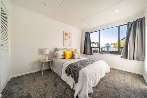 Photo of property in 17 Cleland Crescent, Naenae, Lower Hutt, 5011