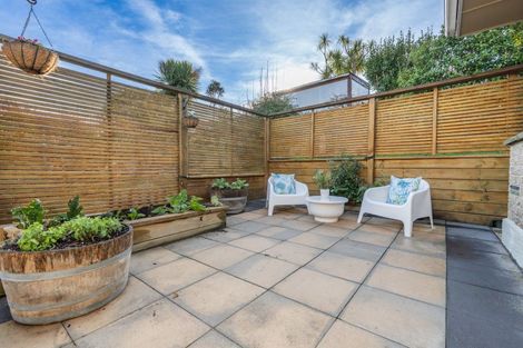 Photo of property in 100 Barr Street, Kenmure, Dunedin, 9011