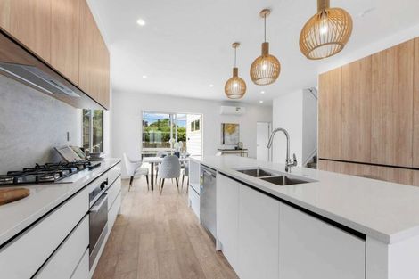 Photo of property in 25 Reserva Crescent, Kumeu, 0810