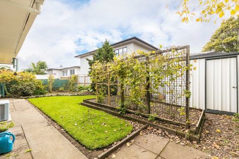 Photo of property in 71a Eliot Street, New Plymouth, 4310