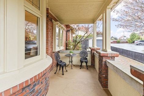 Photo of property in 241 Bay View Road, Saint Clair, Dunedin, 9012