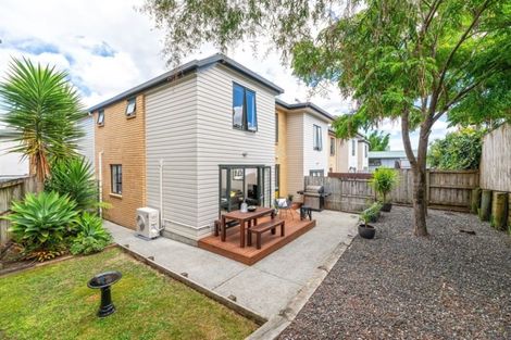 Photo of property in 41 Barnea Circle, Glen Eden, Auckland, 0602