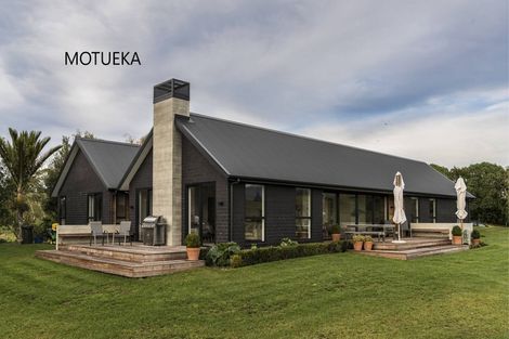 Photo of property in 238 Clifton Road, Whitford, 2571