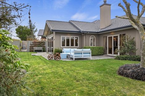 Photo of property in 37 Enverton Drive, Rangiora, 7400