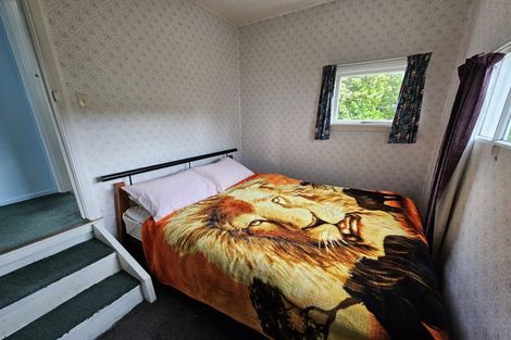 Photo of property in 9 Arthur Road, Owaka, 9585