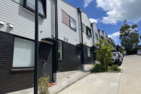 Photo of property in 11 Panoni Lane, Howick, Auckland, 2014