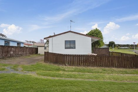 Photo of property in 66 Atuaroa Avenue, Te Puke, 3119