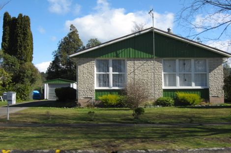 Photo of property in 19 Te Iwiheke Place, Turangi, 3334