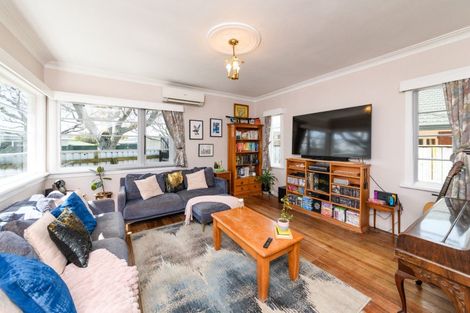 Photo of property in 10 Liverpool Street, Takaro, Palmerston North, 4412