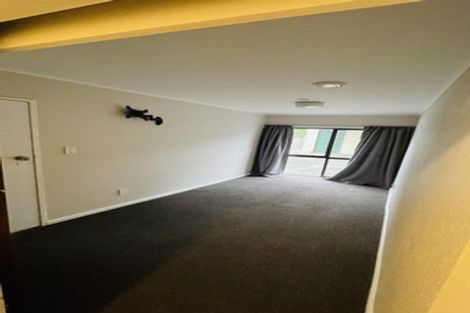 Photo of property in 21 Whitechapel Grove, Stokes Valley, Lower Hutt, 5019