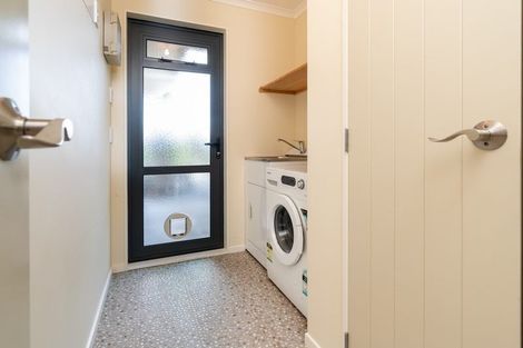 Photo of property in 97 Raukawa Road, Peka Peka, Waikanae, 5391