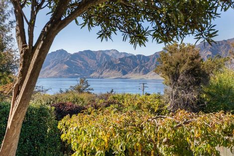 Photo of property in 76 Capell Avenue, Lake Hawea, Wanaka, 9382
