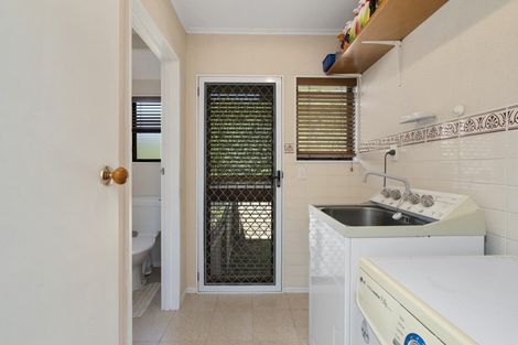 Photo of property in 18 Shera Street, Acacia Bay, Taupo, 3330