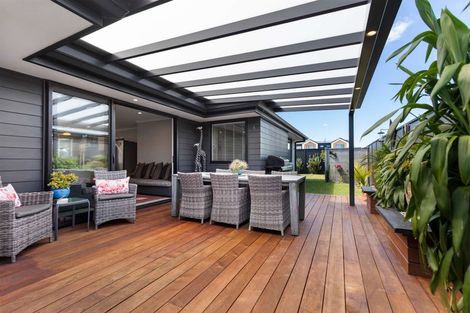 Photo of property in 16 Wahaika Way, Papamoa Beach, Papamoa, 3118