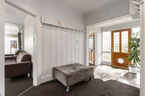 Photo of property in 19 North Parade, Richmond, Christchurch, 8013