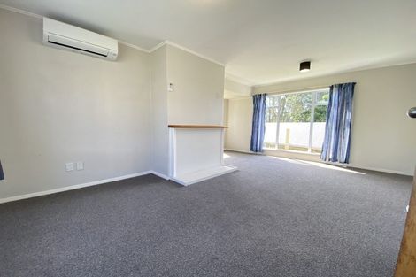 Photo of property in 56 Coates Street, Tawa, Wellington, 5028