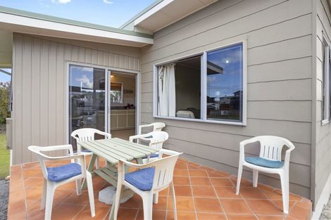 Photo of property in 203 Winifred Avenue, Whangamata, 3620
