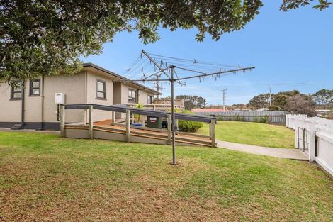 Photo of property in 54 Mosston Road, Castlecliff, Whanganui, 4501