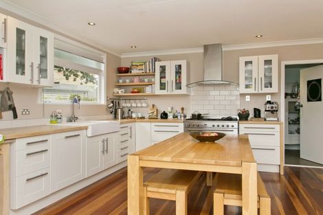 Photo of property in 45 Taupo View Road, Taupo, 3330