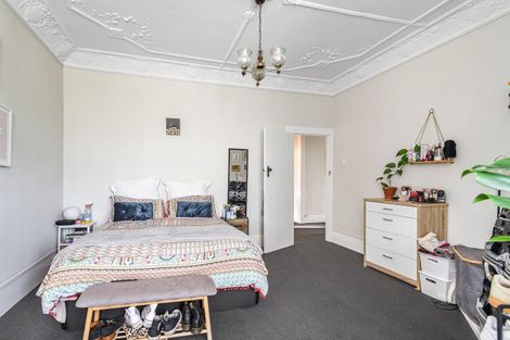 Photo of property in 43 Hargest Crescent, Saint Kilda, Dunedin, 9012