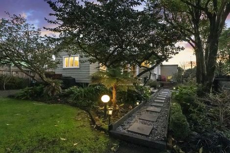 Photo of property in 11 Aynsley Terrace, Hillsborough, Christchurch, 8022