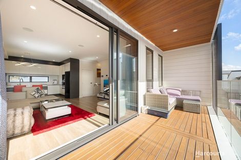 Photo of property in 2/5 Ayr Road, Pakuranga, Auckland, 2010