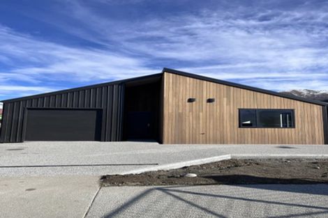 Photo of property in 26 Longview Drive, Lake Hawea, 9382