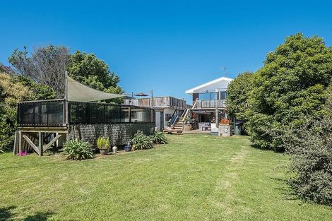 Photo of property in 17 Ratanui Road, Paraparaumu, 5032