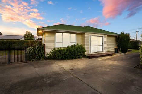 Photo of property in 40 Vancouver Crescent, Wainoni, Christchurch, 8061