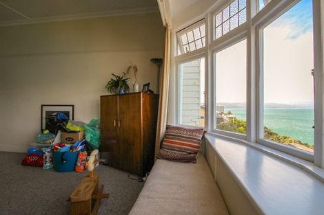 Photo of property in 4/39 Grafton Road, Roseneath, Wellington, 6011