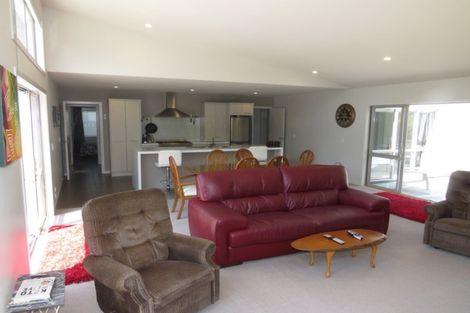 Photo of property in 14 Heritage Close, Whitianga, 3510