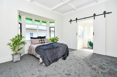 Photo of property in 28 Pah Road, Papatoetoe, Auckland, 2025