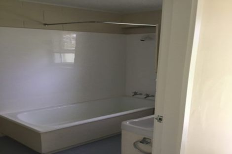 Photo of property in 31 Robertson Street, Island Bay, Wellington, 6023