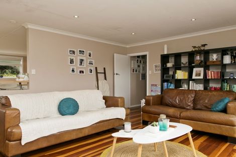 Photo of property in 45 Taupo View Road, Taupo, 3330