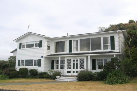 Photo of property in 7 Puketiro Avenue, Northland, Wellington, 6012