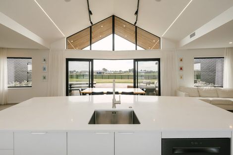 Photo of property in 16 Crown Lane, Rongotea, Palmerston North, 4473