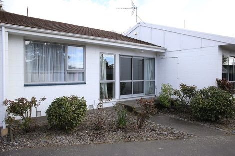 Photo of property in 3/16 Hargest Crescent, Sydenham, Christchurch, 8023