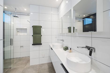 Photo of property in 11 Girvan Street, Fendalton, Christchurch, 8041