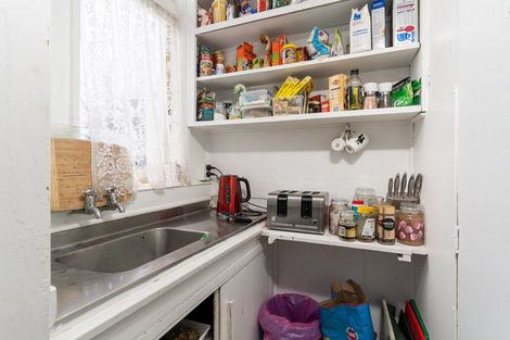 Photo of property in 42 Albert Street, Masterton, 5810