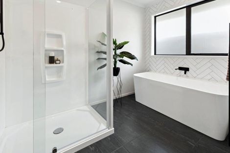 Photo of property in 110 Fairway Drive, Morrinsville, 3300