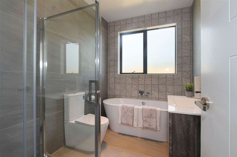 Photo of property in 65 Clarks Beach Road, Clarks Beach, 2122