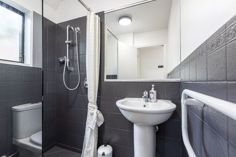 Photo of property in 85 Waterloo Crescent, Hokowhitu, Palmerston North, 4410