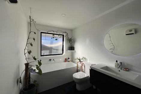 Photo of property in 43 Muster Road, Jacks Point, 9371