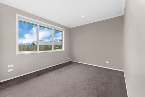 Photo of property in 112 Helenslee Road, Pokeno, 2472